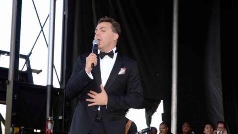 Cristian Castro interpretó algunas canciones de José José.