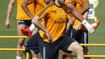 El Real Madrid en su preparación de ayer con miras al duelo en Valladolid.