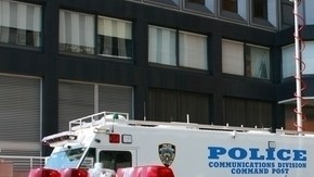 El juicio a los dos agentes se reanudará el 10 de junio cuando se escuche el testimonio del sargento supervisor.