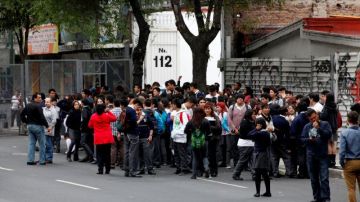 En la ciudad de México, edificios y viviendas fueron evacuados.
