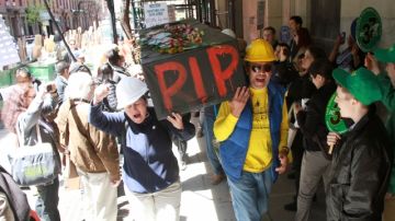 Trabajadores de la construcción piden mayor seguridad en Manhattan.