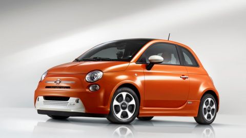 Los Fiat 500e 2013 y 2014 sufren una fuga de refrigerante.