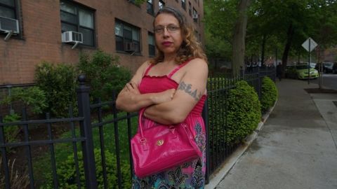 La activista Brooke Cerda considera que la desunión dentro de la comunidad LGBT ha dejado a las personas transgénero en el “limbo”.