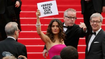 Con el eslogan “Bring Back Our Girls”, Salma pide crear conciencia.