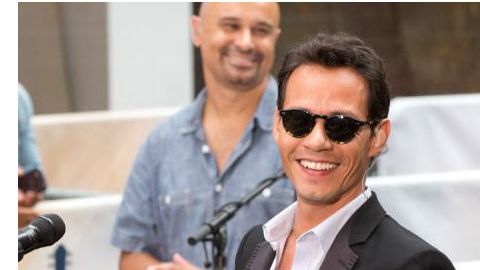 Compartir mi visión de la música no me cuesta nada", reveló el puertorriqueño a la revista Men's Fitness Magazine.