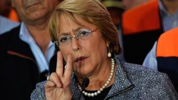 Criticada y amada, Bachelette llegó a su segundo mandato presidencial este año.