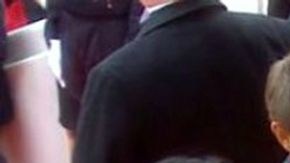 En Irán, las mujeres no pueden tener contacto físico con un hombre extranjero.