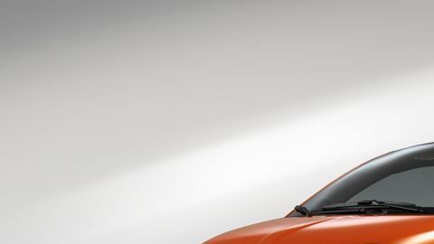 El costo del modelo eléctrico prácticamente duplica el costo del modelo a gasolina.