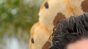 Schwimmer dio a la policía las imágenes sobre la pelea que grabó su cámara de seguridad.