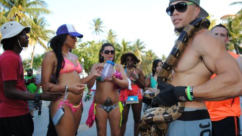 Asistentes al festival "Urban Beach Weekend".