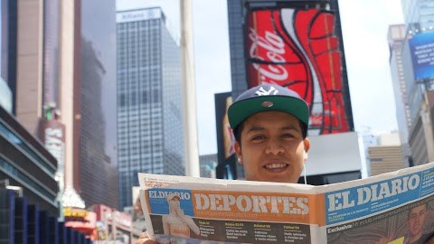 Alberto Sánchez siempre compra El Diario, y señala que el nuevo diseño “está increíble, me gustan los nuevos colores, la portada y sobre todo los deportes...".