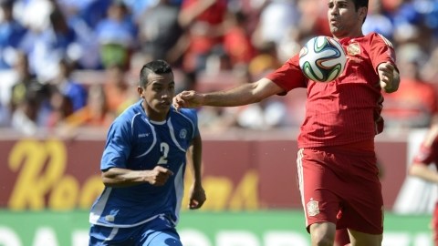 Diego Costa jugó con España ante El Salvador.
