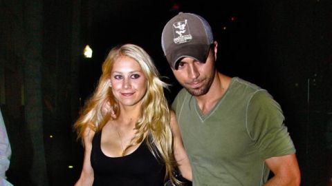 Enrique no tiene ninguna duda de que la espectacular Anna es la mujer perfecta para él.