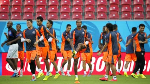 Costa Rica buscará hoy ante Italia un triunfo que le permita clasificar a la segunda ronda.