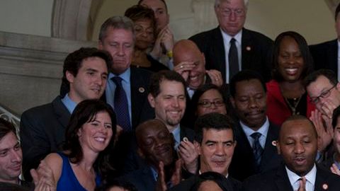 El acuerdo incluye los dos principales pedidos de concejales, pero a medias.