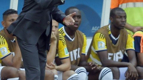 El argentino José Pekerman ha logrado llevar a Colombia a octavos de final por segunda vez en los mundiales.