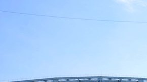 La policía precintó un área del parque de la calle 139, donde cuatro personas resultaron heridas en un tiroteo ocurrido la madrugada de ayer.