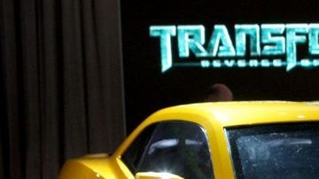 Desde la primera película de "Transformers", GM participó con un Chevrolet Camaroamarillo brillante.