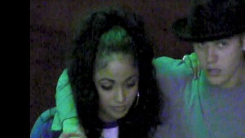 Justin también pasó el fin de semana coqueteando con Chantel Jeffries y Catherine Paiz, su ex y su amiga.