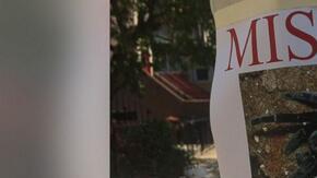 Las calles del barrio de Park Slope amanecieron inundadas de estos carteles.