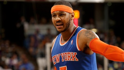 Todo apunta a que Carmelo Anthony continuará defendiendo a los Knicks de Nueva York.