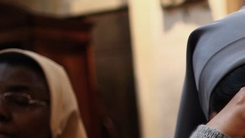 A partir de 2015 las mujeres podrán ordenarse como obispas.