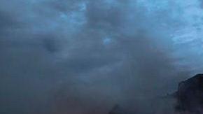 Restos del avión de Malaysia Airlines que volaba de Amsterdam a Kuala Lumpur con 295 personas a bordo.