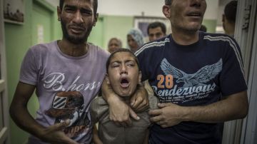 Los proyectiles del ejército israelí llegaron a escuela de la Agencia de Naciones Unidas para los refugiados Palestinos (UNRWA), donde más de 1,500 personas buscaban cobijo.
