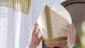 . Caserta (Italy), 26/07/2014.- Pope Francis leads a mass in front of the Royal Palace of Caserta, Italy, 26 July 2014. The pontiff is on visit to the city north of Naples, considered a stronghold of Camorra mafia, to celebrate two masses. (Papa, Italia) EFE/EPA/CIRO FUSCO