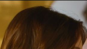 El video captura una historia de profundo amor.