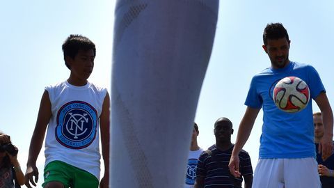 "Yo alguna vez, hace muchos años, fui igual que ellos. Estuve en su lugar soñando con jugar profesionalmente",  dijo David "Guaje" Villa.