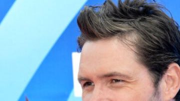 La cadena Fox calificó a Johns como "un talento increíble" y una parte de la familia televisiva lo extrañará.