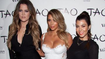 Kim Kardashian ve divertido quedarse embarazada a la vez que sus hermanas.