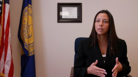 Mónica R. Martínez se convirtió en la primera mujer oriunda de El Salvador en convertirse legisladora del Condado de Suffolk.