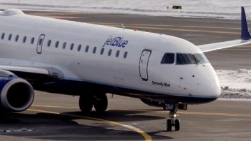 El Airbus A320 con 186 pasajeros a bordo venía con destino  al aeropuerto John F. Kennedy en Nueva York.