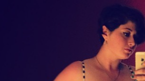 A la iniciativa, se han unido tiendas de ropa que promueven tallas grandes.