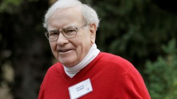 Warren Buffett, es considerado  el inversionista más exitoso y estable del mundo.
