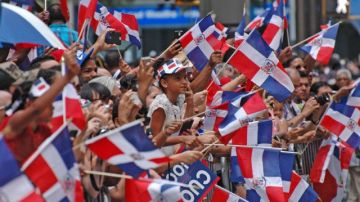 Dominicanos celebran su desfile en Manhattan.
