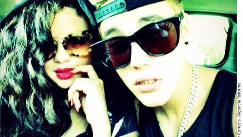 Bieber se ha mostrado muy "cariñoso" con la cantante de "Slow Down".