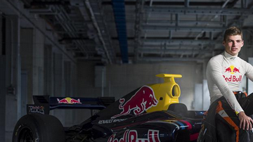 Max cumplirá 17 años en septiembre y se convertiría en el piloto más joven en hacerlo en la máxima categoría.