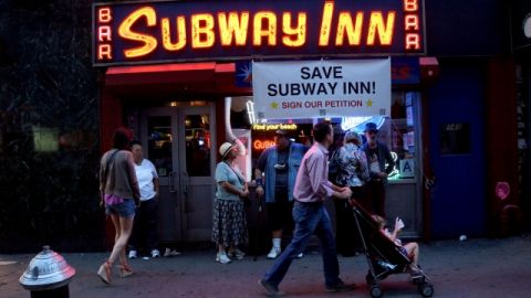 El Bar Subway Inn de Manhattan por donde han pasado Marilyn Monroe, Frank Sinatra y  Tony Bennett.