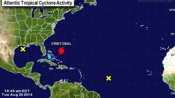 El huracán se aleja de las Bahamas.