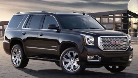 Aunque el espacio es un poco limitado en la GMC Yukon 2015, es una opción confiable y segura.