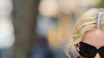 "Nunca vas a ser otra cosa mas que mi sombra", canta Madonna.