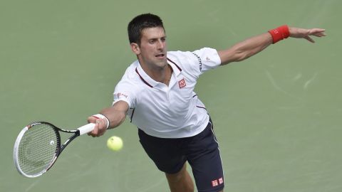 'Nole' regresaba la pelota al alemán Philipp Kohlschreiber.