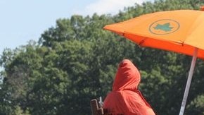 Desde mañana no habrá más salvavidas de turno en las playas públicas de la ciudad.