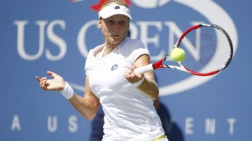 La rusa Ekaterina Makarova alcanza semifinal en singles y dobles.