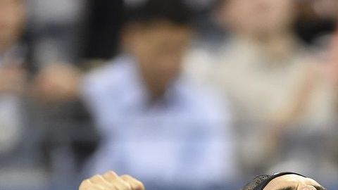El helvético superó un doble match point y ahora va contra Cilic por un puesto en la final.