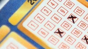 El afortunado hombre había adquirido el ticket ganador por tan solo $20.