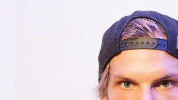 Aviccii, nació un día como hoy (8 de septiembre) pero de 1989.